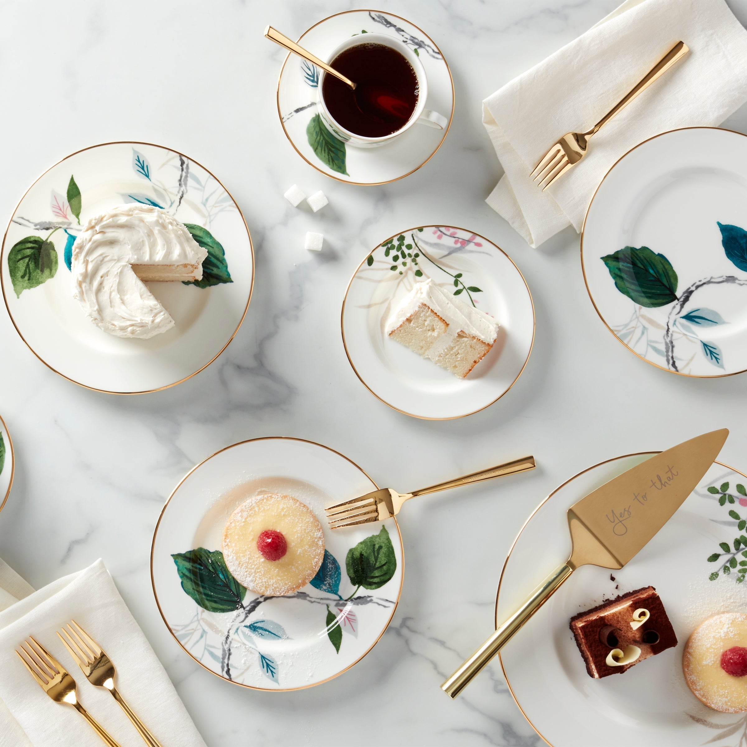 Lenox Premium Malmo Gold 20-Piece Flatware Set - Image 3