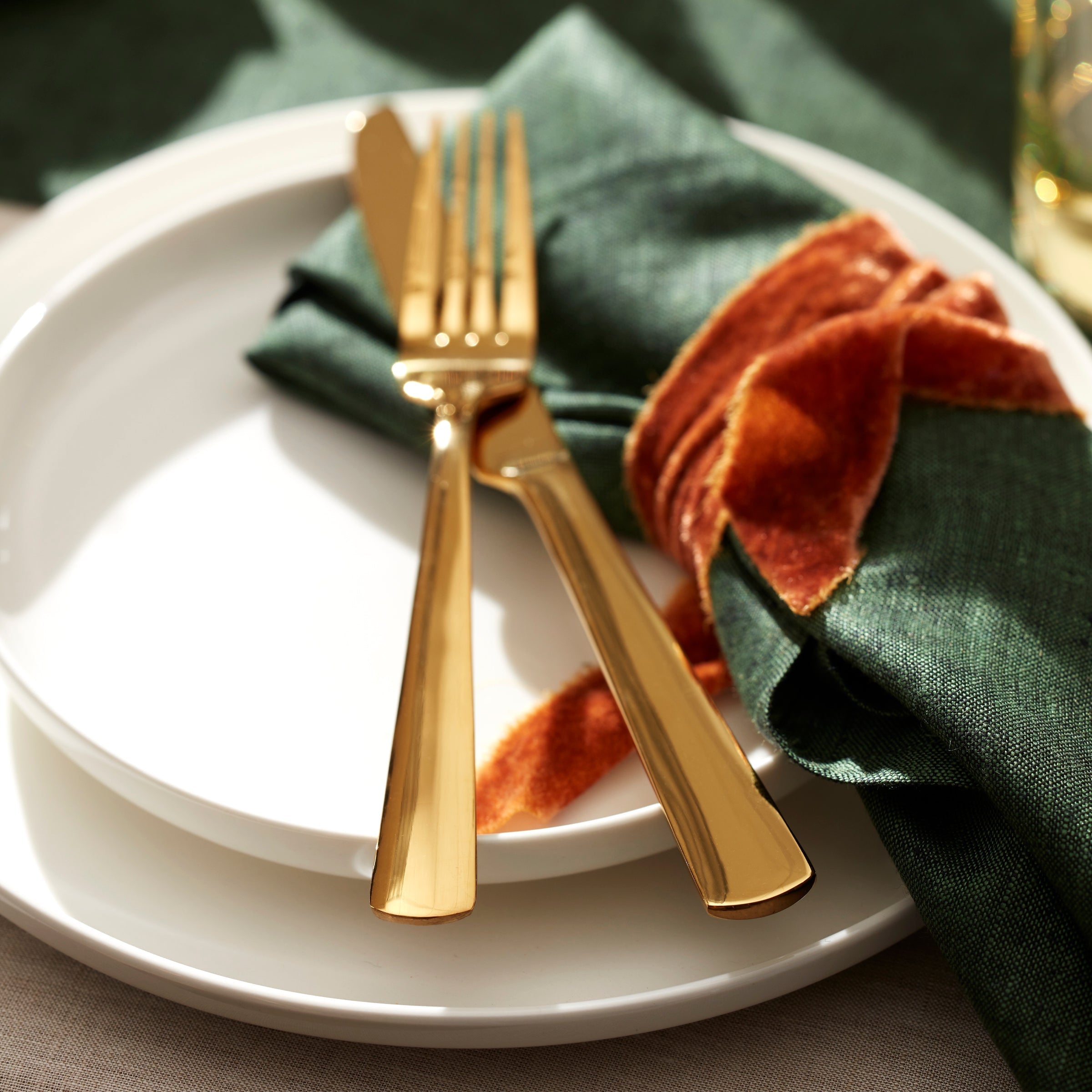 Lenox Premium Aptitude Gold 20-Piece Flatware Set - Image 2