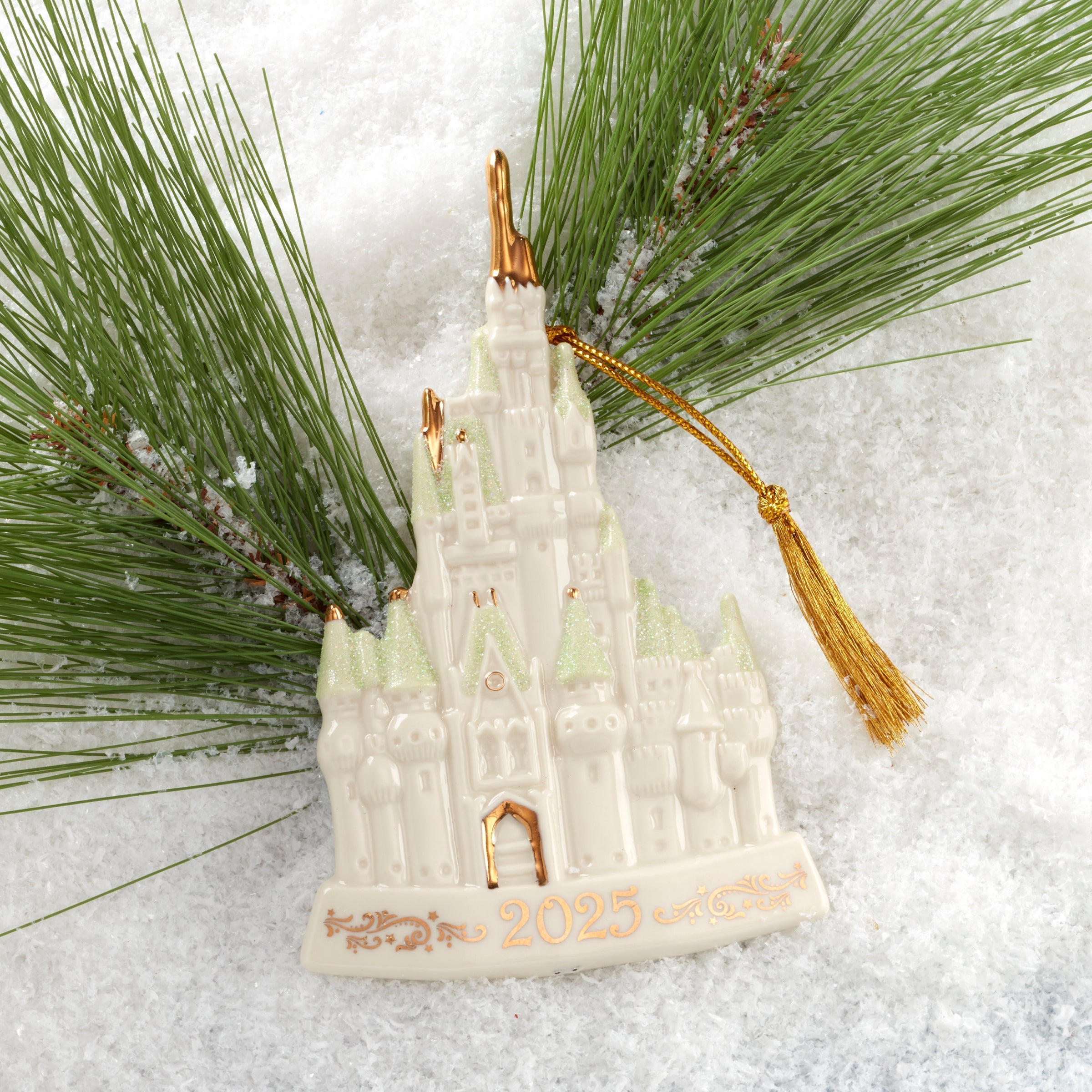 Lenox Premium 2026 Cinderella Castle Ornament - Image 2