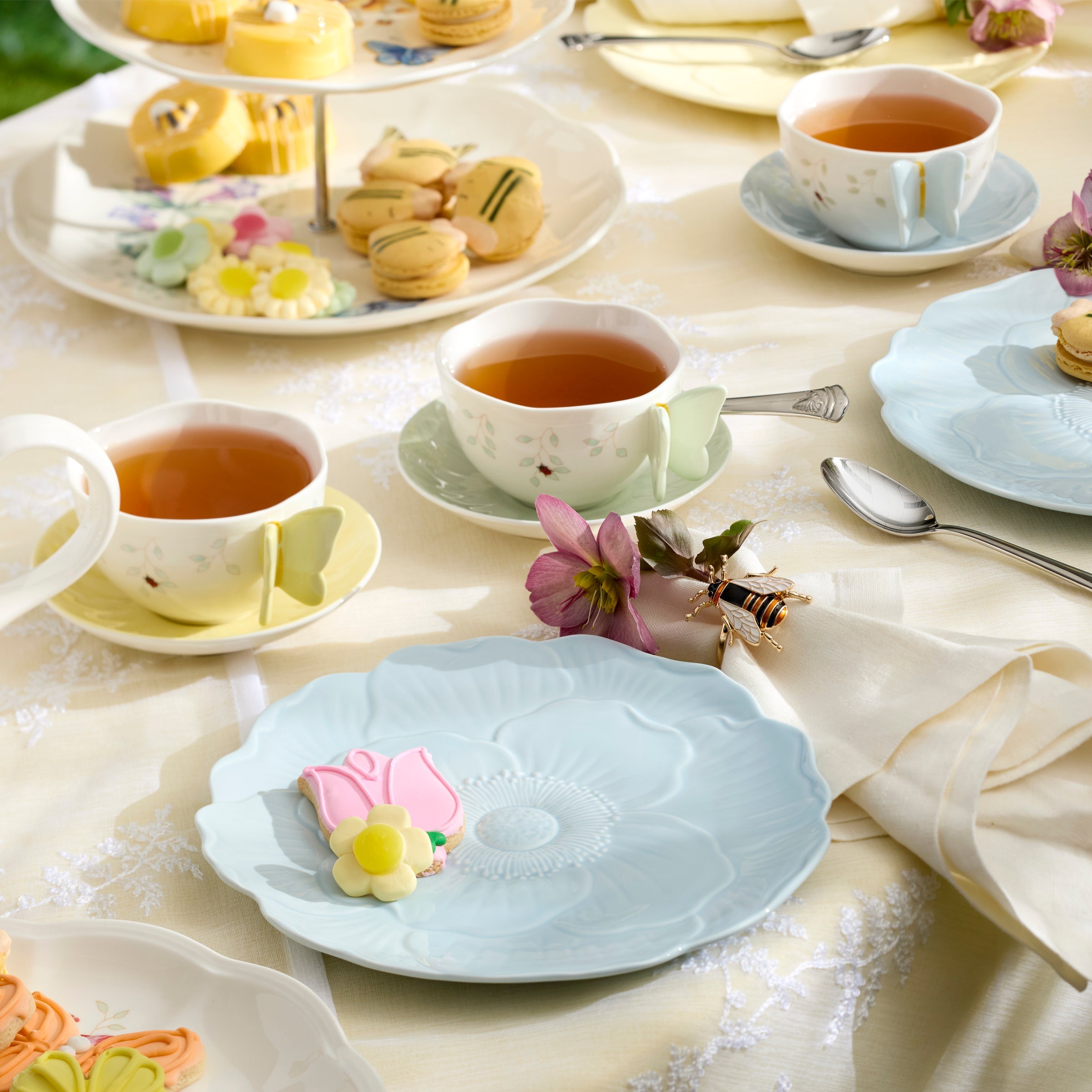 Lenox Premium Butterfly Meadow Floral Blue Accent Plates, Set of 4 - Image 3
