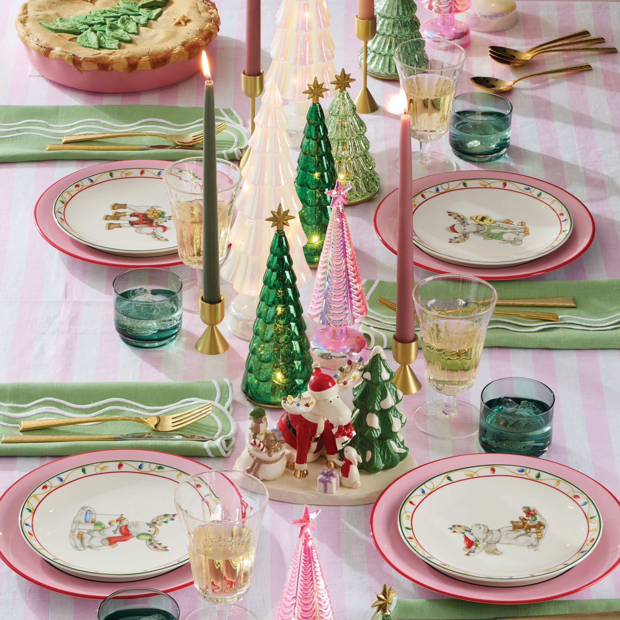 Lenox Premium Merry Marcel Moose 4-Piece Dessert Plate Set - Image 3