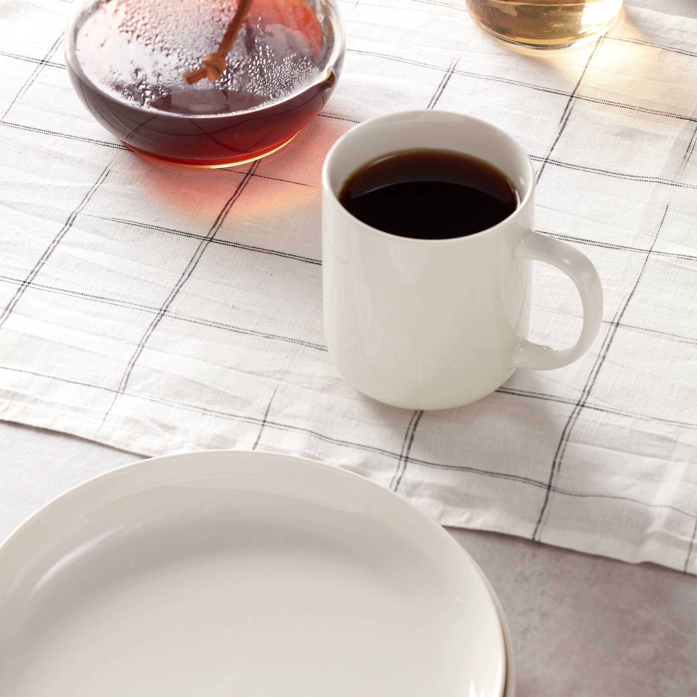 Lenox Premium 24 Seven White 12-Piece Dinnerware Set - Image 17
