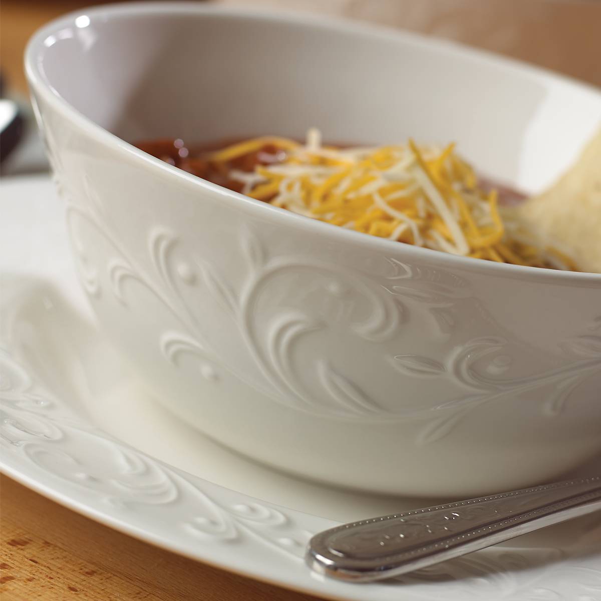 Lenox Premium Opal Innocence Carved 4-Piece Place Setting - Image 6