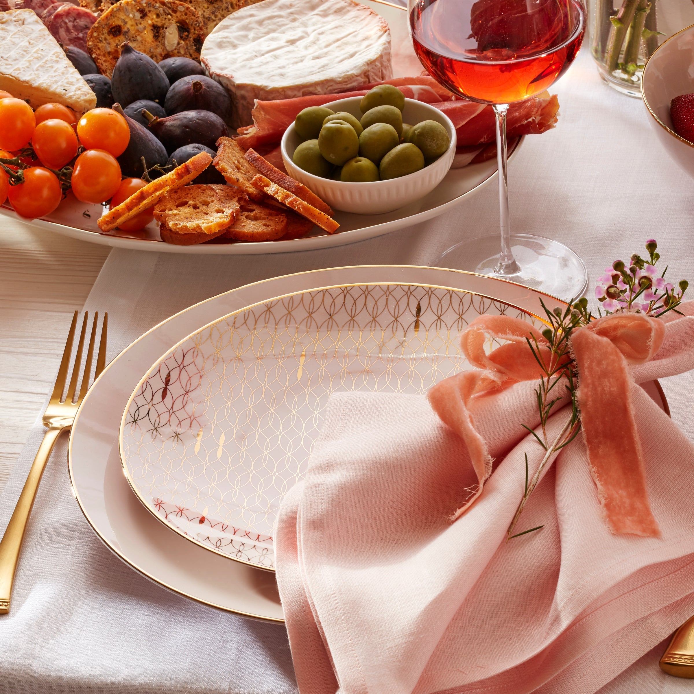 Lenox Premium Trianna Blush 4-Piece Place Setting - Image 7