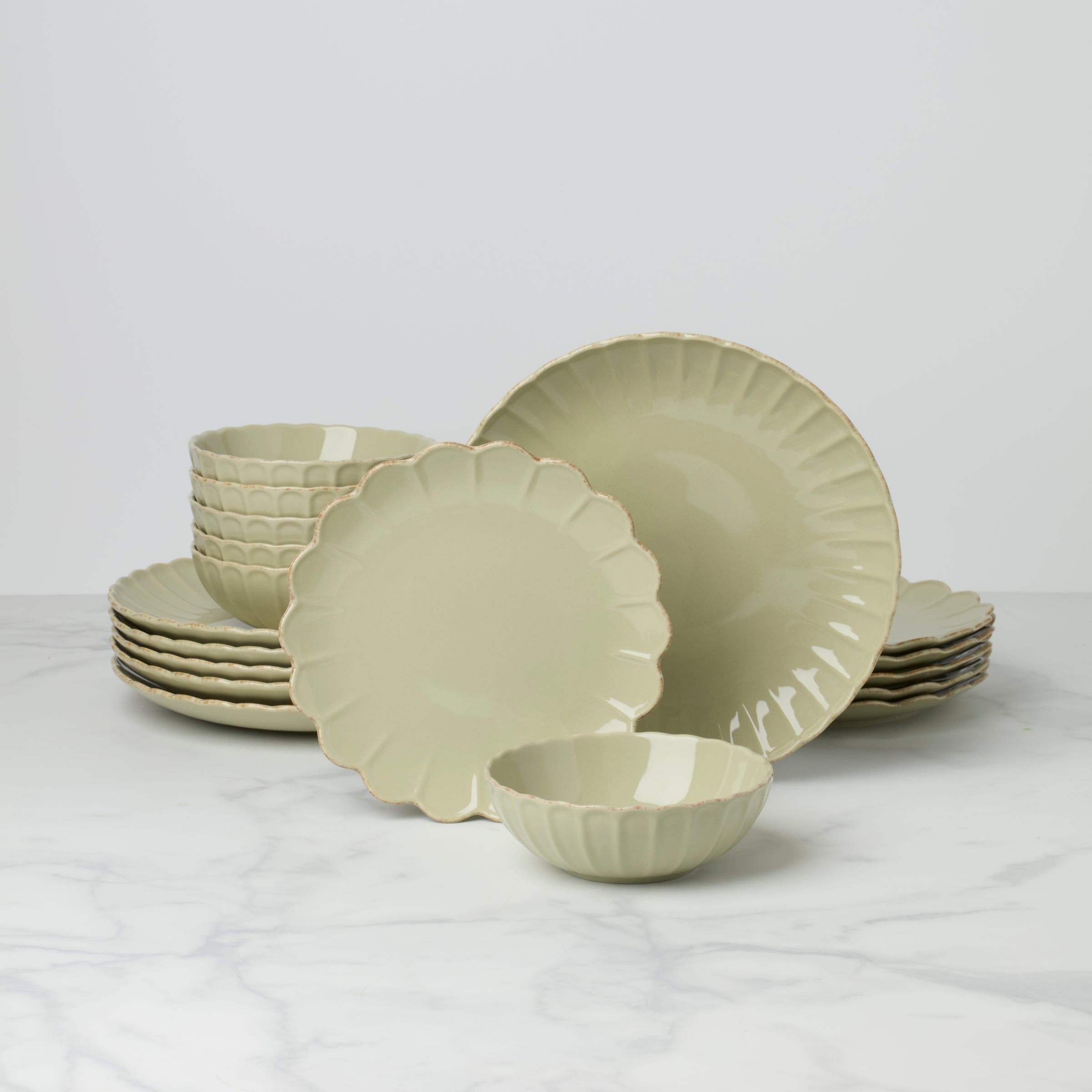 Lenox Premium French Perle Scallop Matcha 18-Piece Dinnerware Set