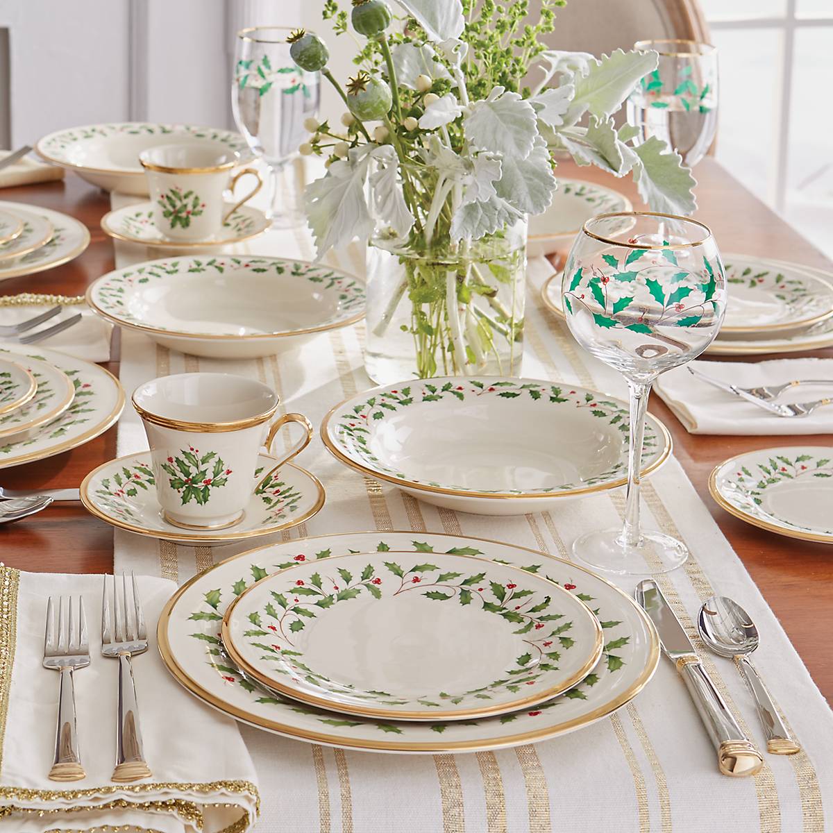 Lenox Premium Eternal Gold 5-Piece Place Setting - Image 2