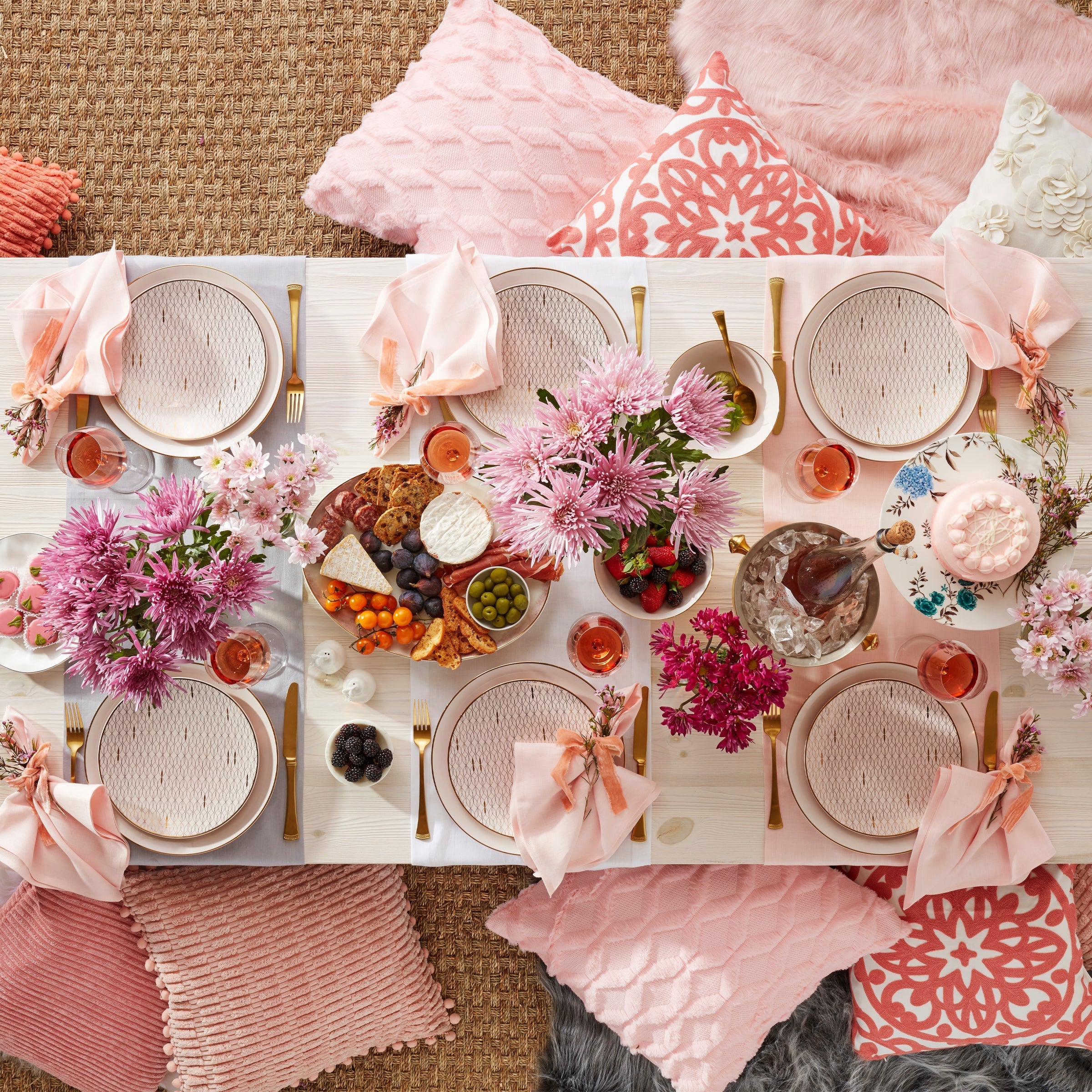 Lenox Premium Trianna Blush 4-Piece Place Setting - Image 3