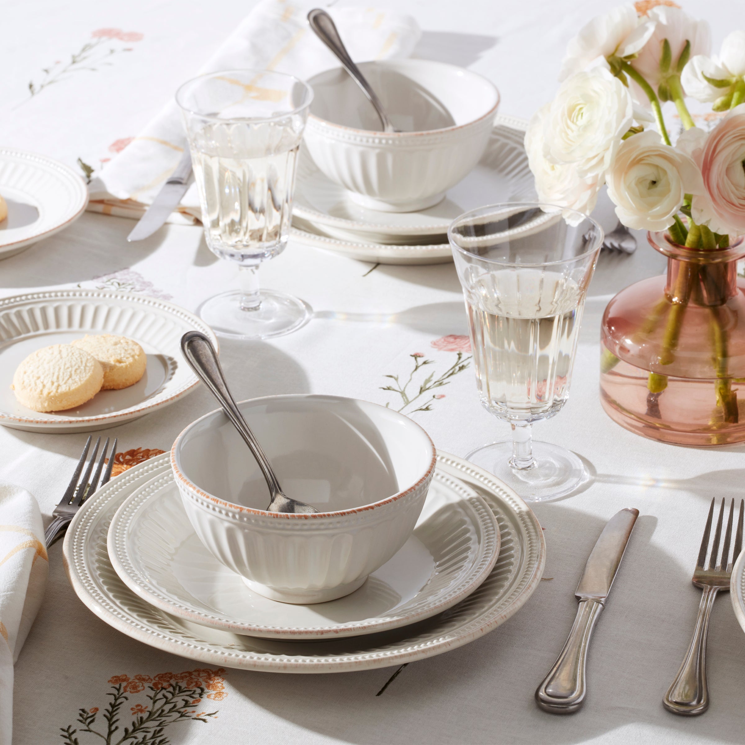 Lenox Premium French Perle Groove White 18-Piece Dinnerware Set - Image 3