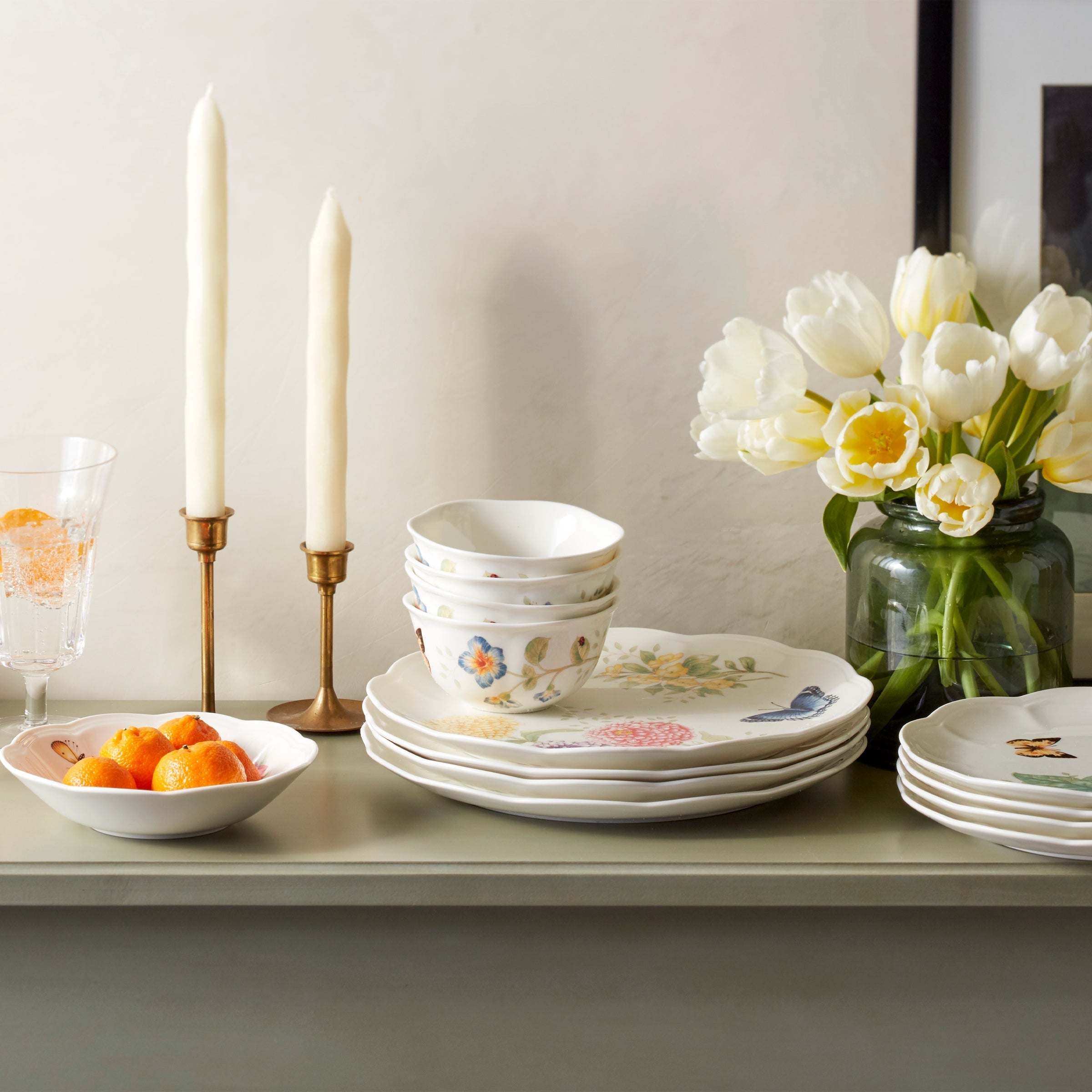 Lenox Premium Butterfly Meadow 28-Piece Dinnerware Set - Image 4