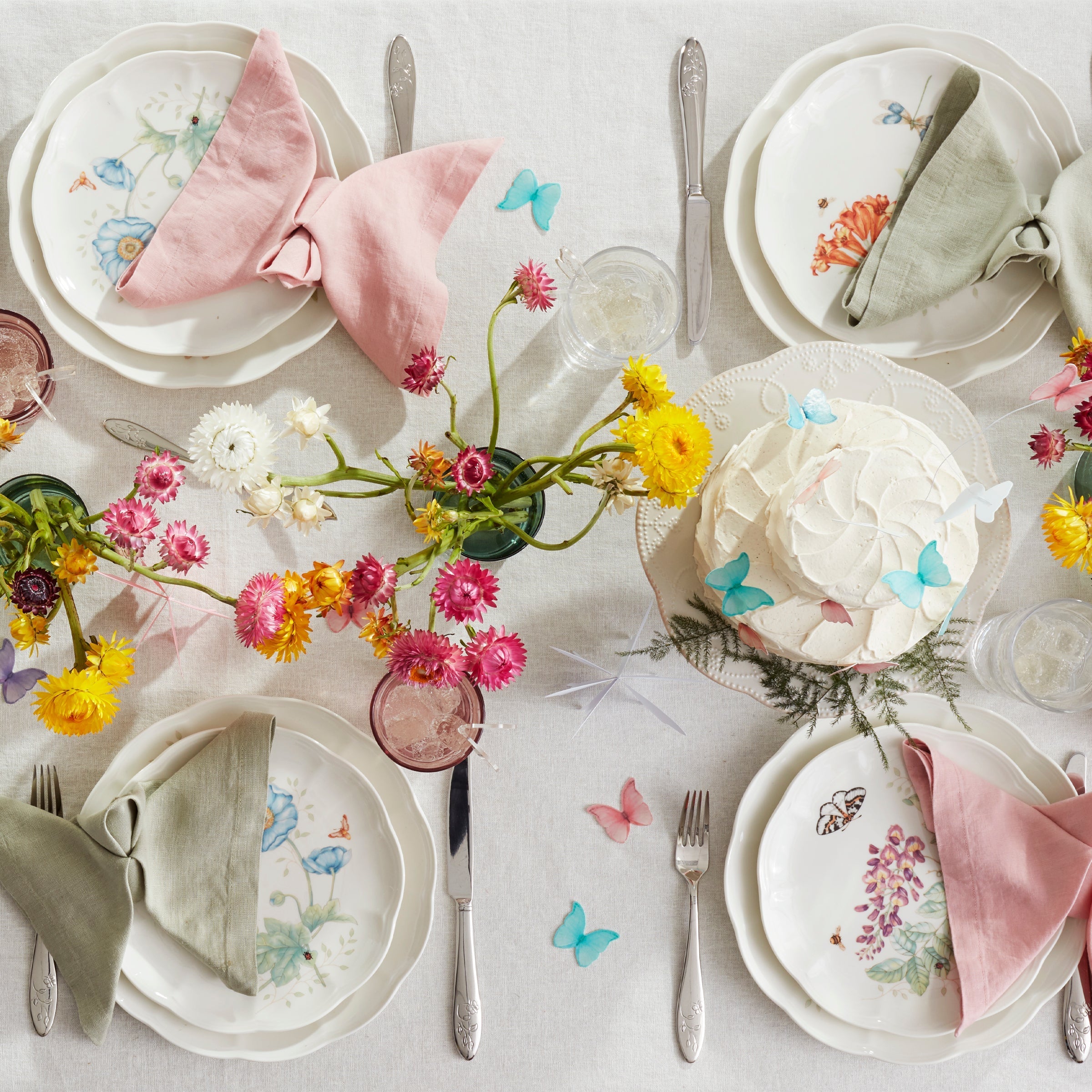 Lenox Premium Butterfly Meadow 65-Piece Flatware Set - Image 4