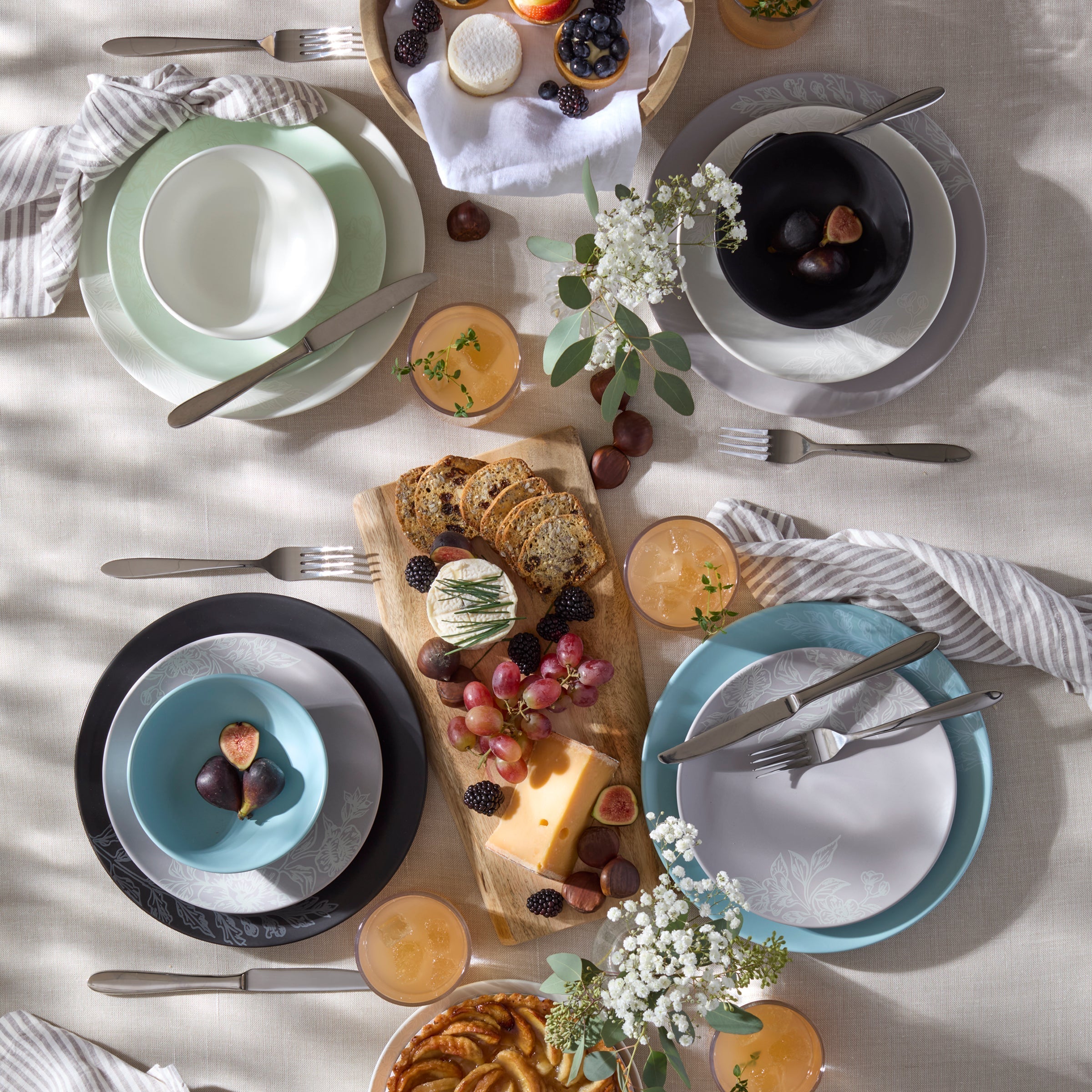 Lenox Premium Roseto White 12-Piece Dinnerware Set - Image 7