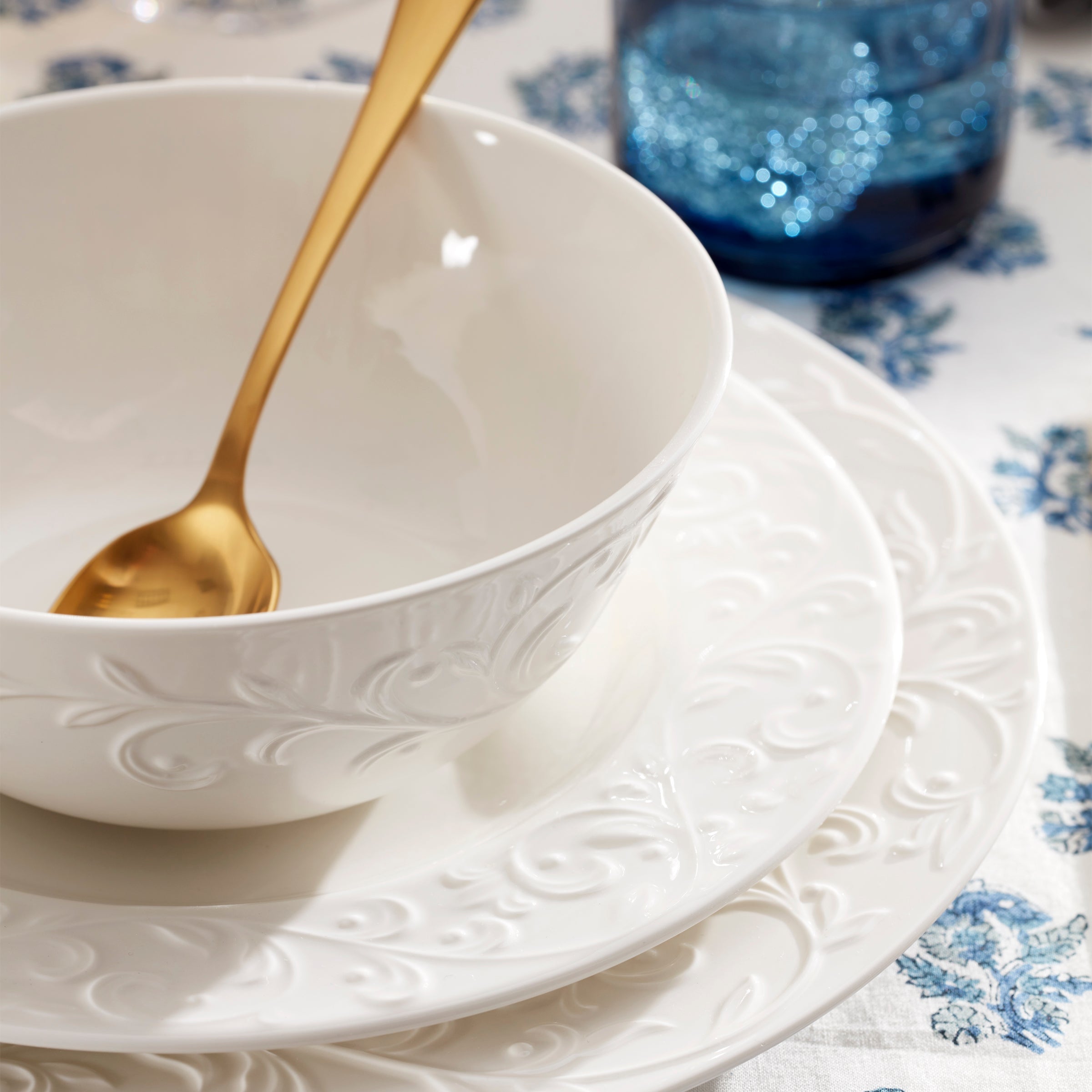 Lenox Premium Opal Innocence Carved 4-Piece Place Setting - Image 2