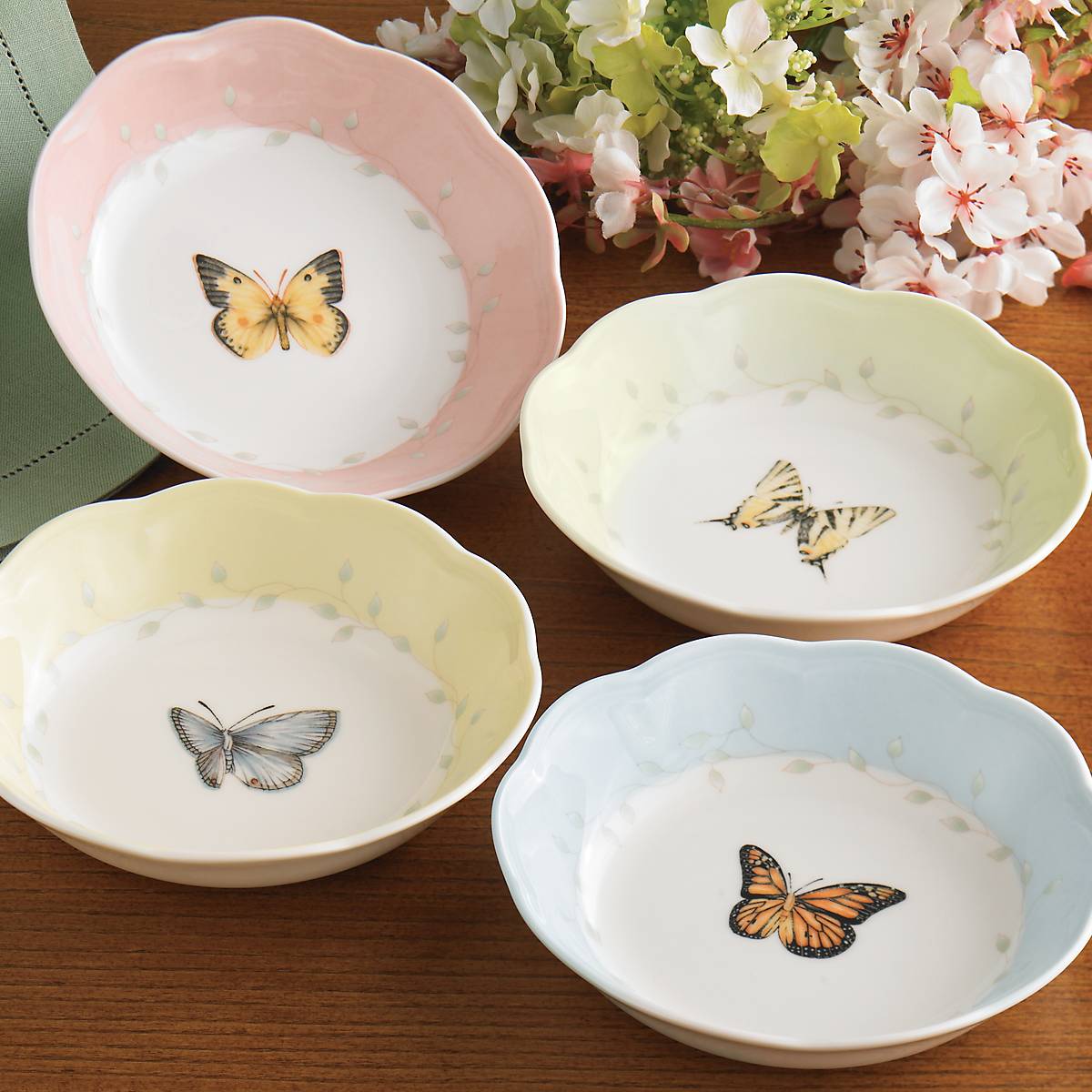 Lenox Premium Butterfly Meadow Fruit Bowls, Set 4 - Image 3