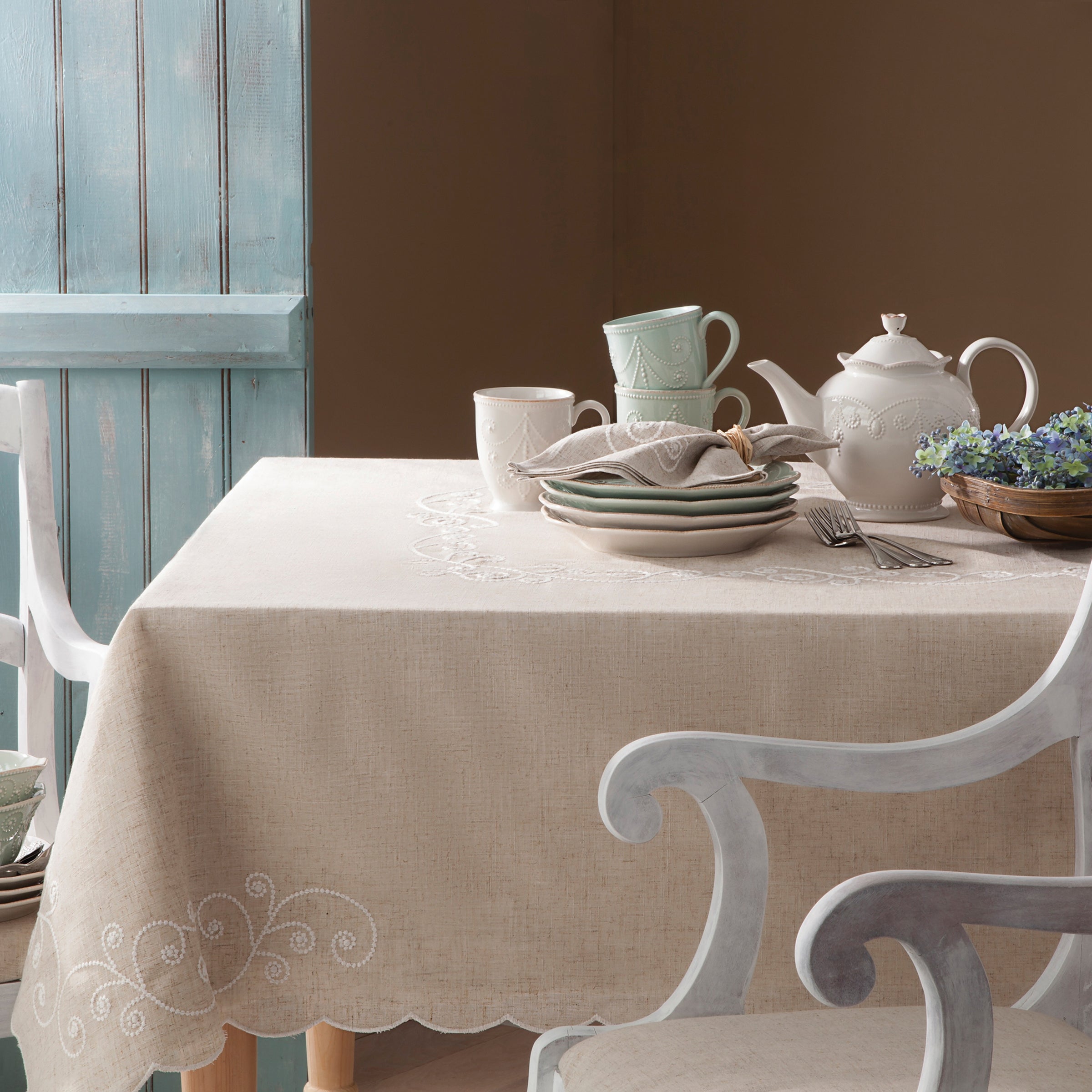 Lenox Premium French Perle Linen 60x102 Tablecloth