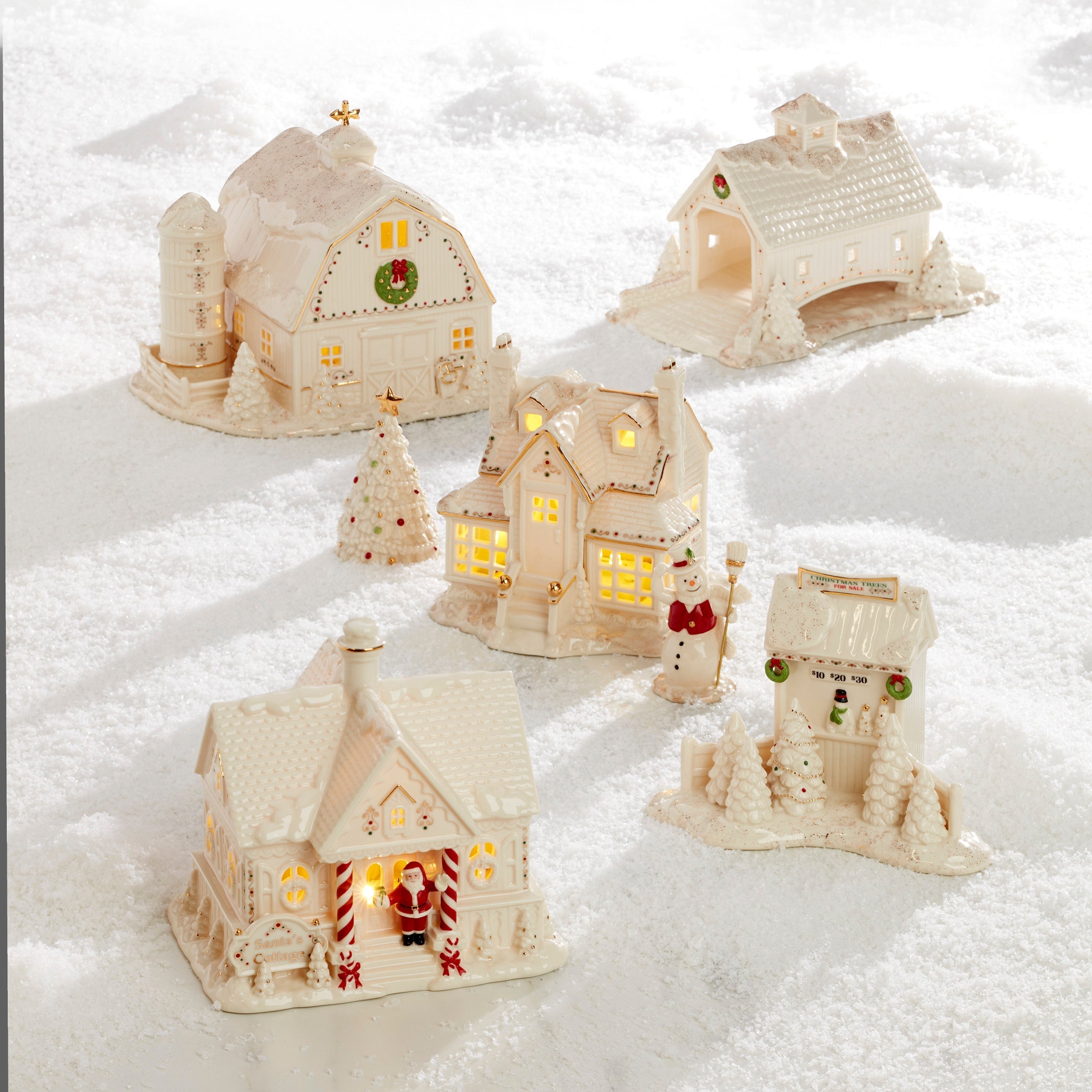 Lenox Premium Mistletoe Park Lit Barn Figurine - Image 8