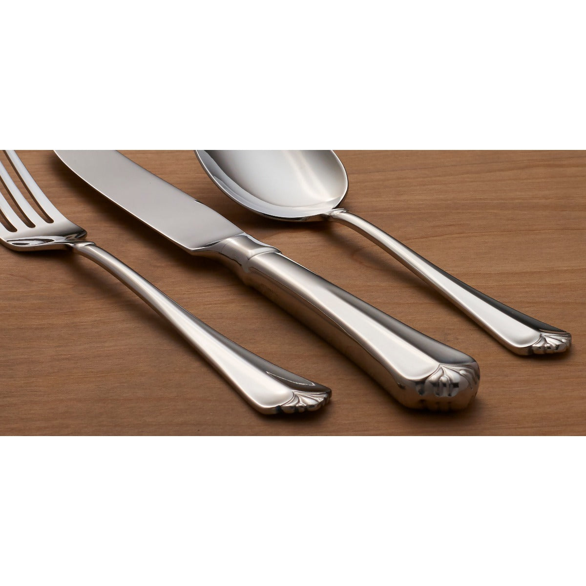 Lenox Premium Juilliard 5-Piece Place Setting - Image 3