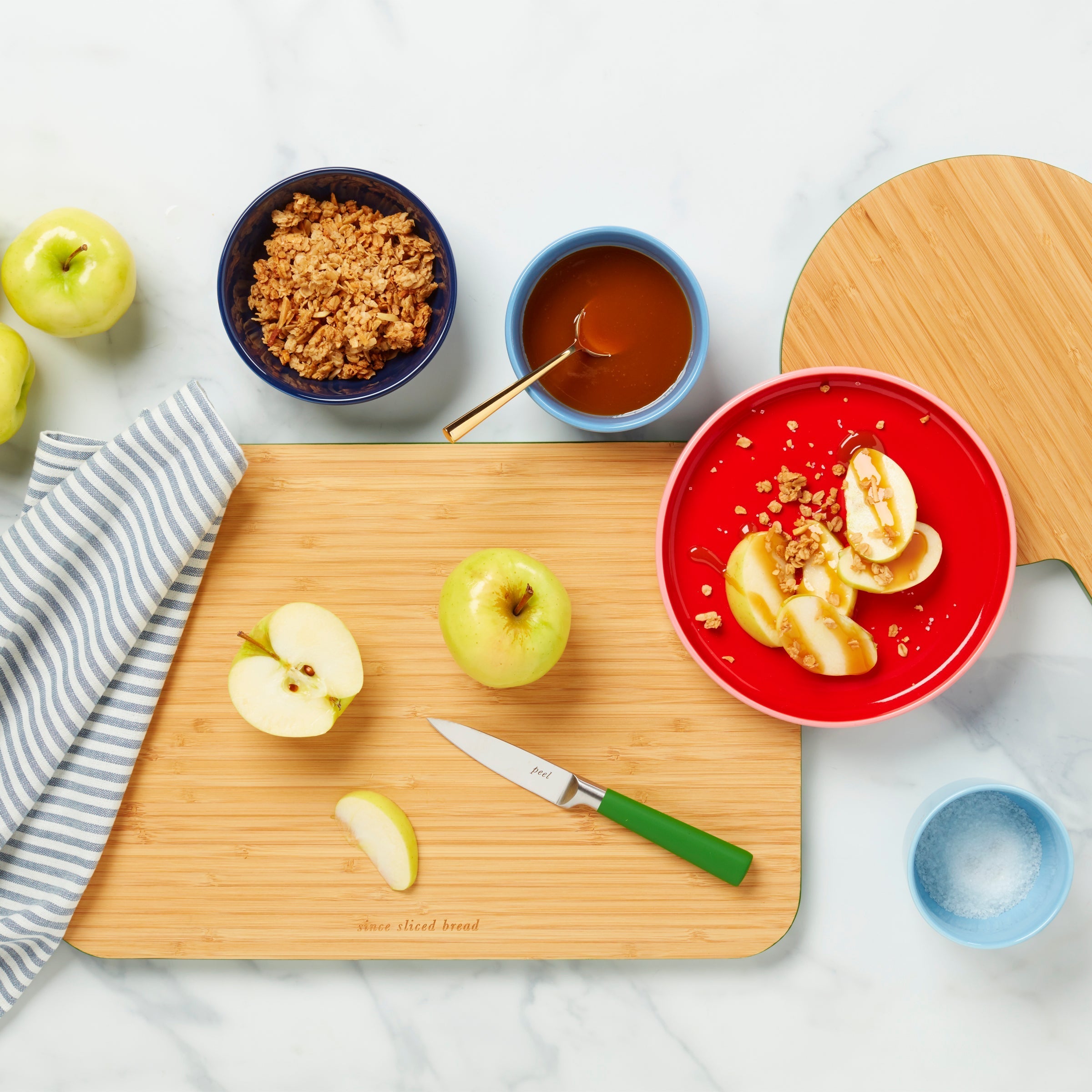 Lenox Premium Knock On Wood 2-Piece Cutting Board Set - Image 4
