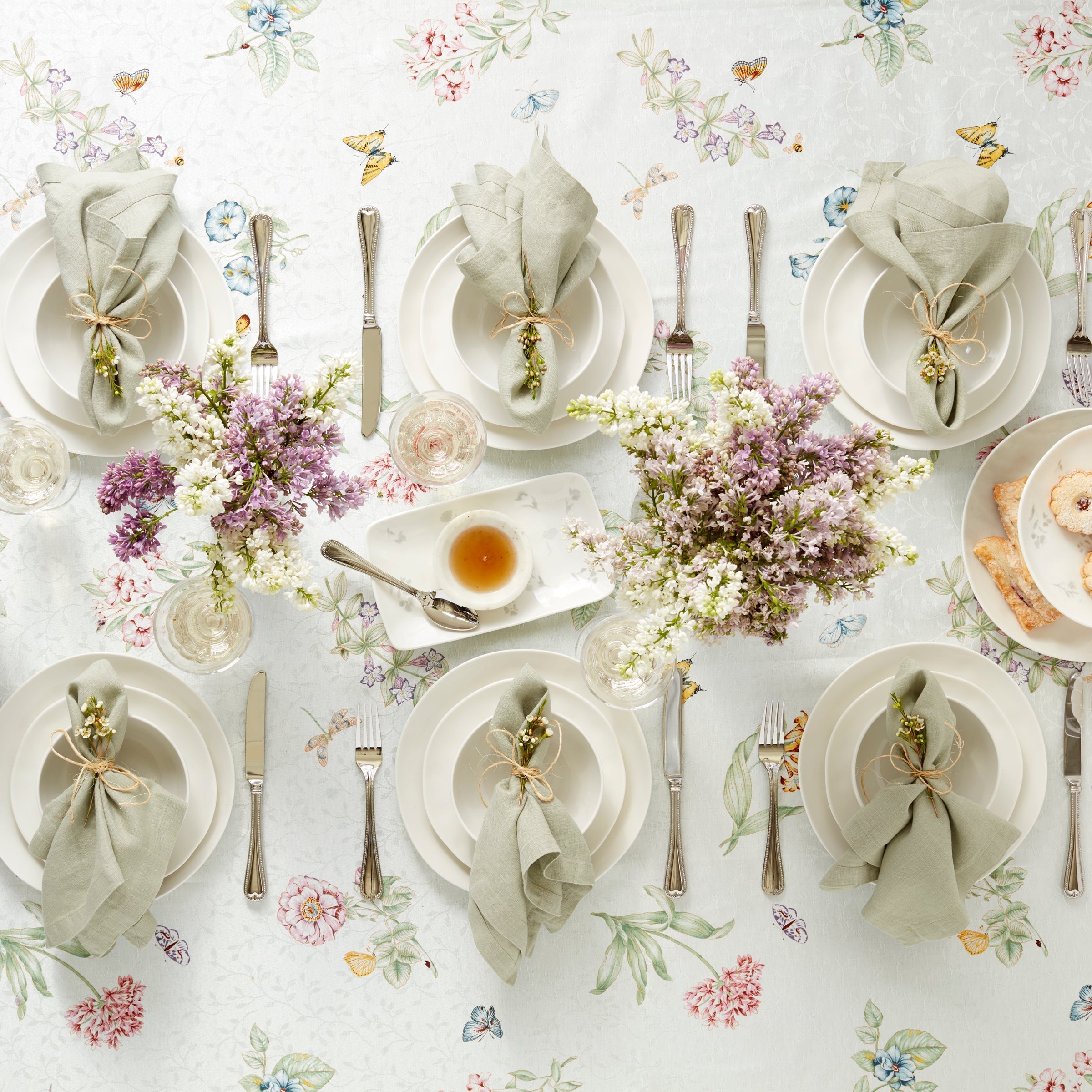 Lenox Premium Bay Colors White 12-Piece Dinnerware Set - Image 2