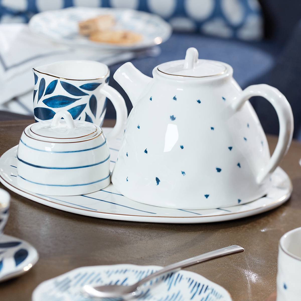 Lenox Premium Blue Bay Teapot - Image 2