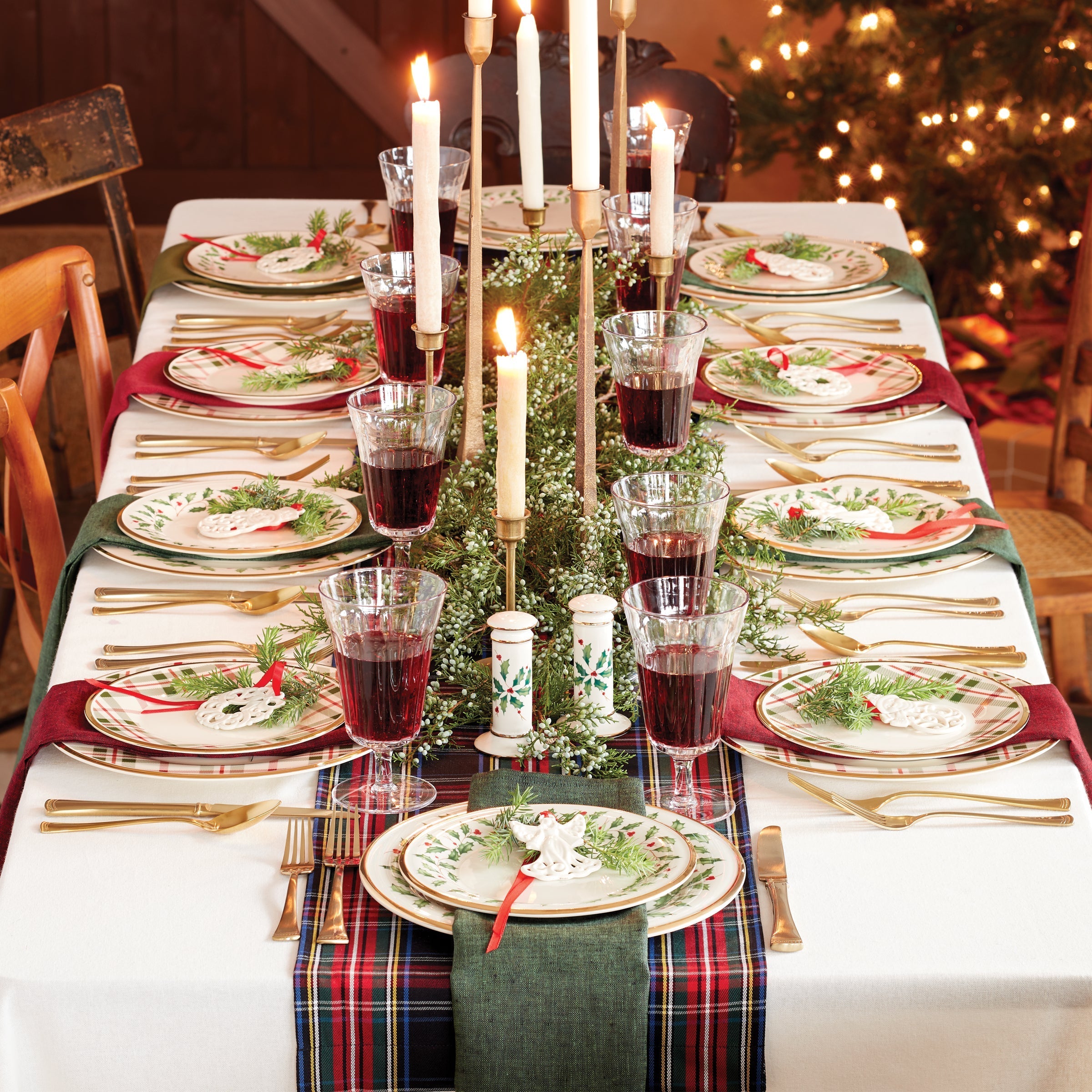 Lenox Premium Holiday Dinner Plate - Image 2